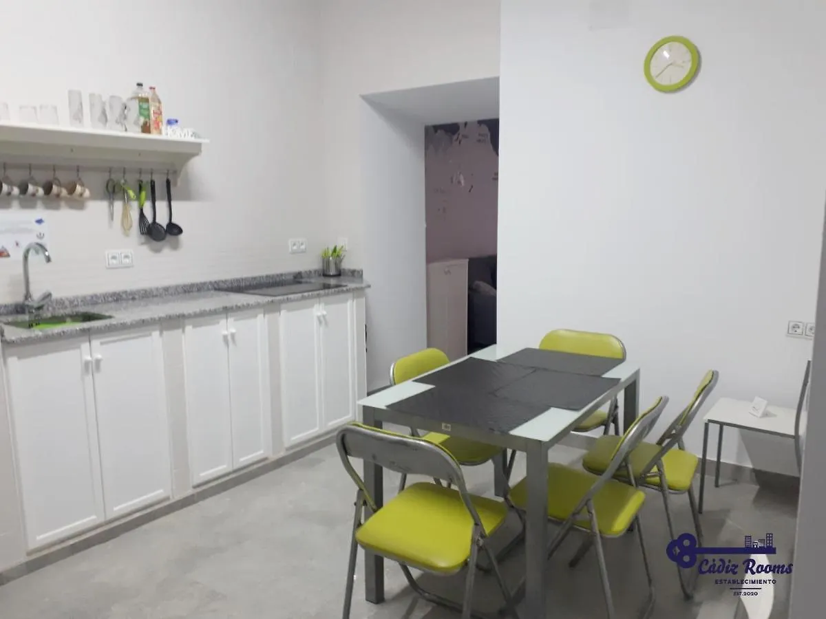 Cadiz Rooms 0*,